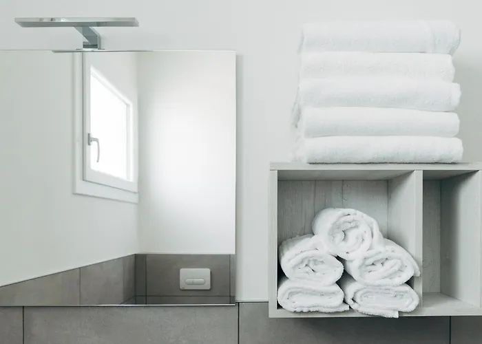 Διαμέρισμα The - Luxury With Pool Πεσκιέρα ντελ Γκάρντα