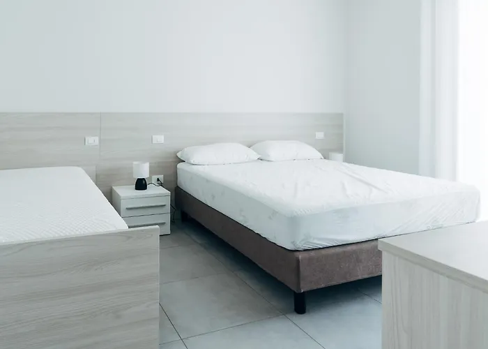 The - Luxury With Pool Διαμέρισμα Πεσκιέρα ντελ Γκάρντα